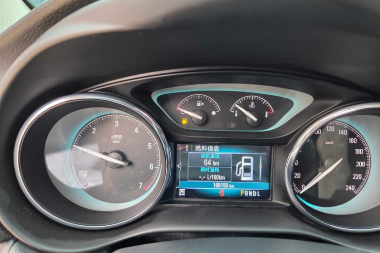 别克 昂科威 2017款 28T 四驱精英型中控内饰15