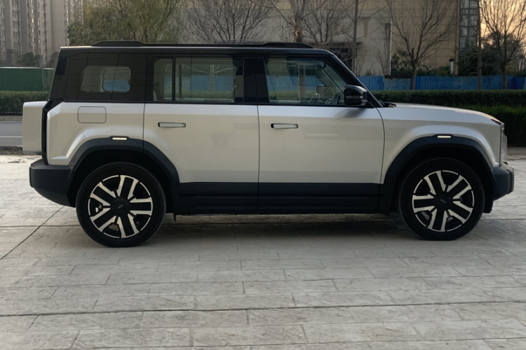 奇瑞iCAR 03 2024款 501km 四驱长续航进阶版车身外观6006