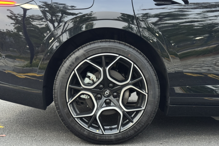 长安启源A07 2025款 蓝鲸增程版 230尊贵型车身外观6004