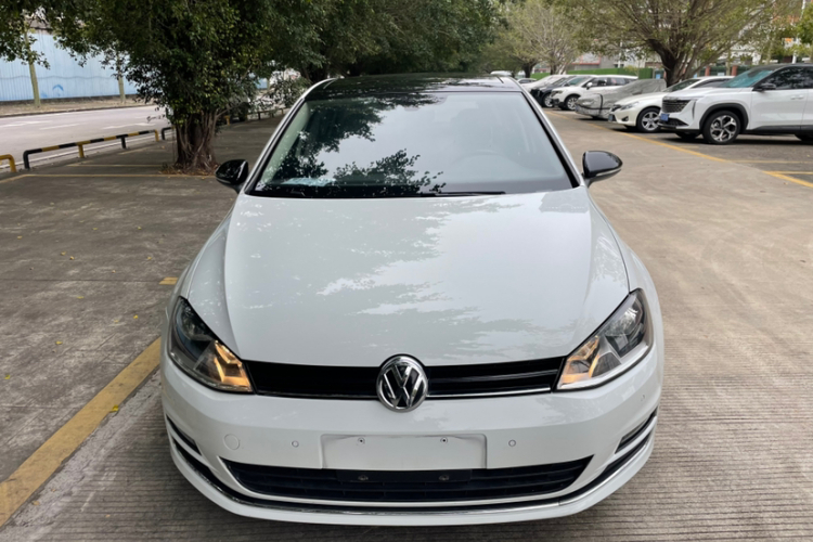 大众 高尔夫 2017款 230TSI 自动豪华百万辆纪念版车身外观6006