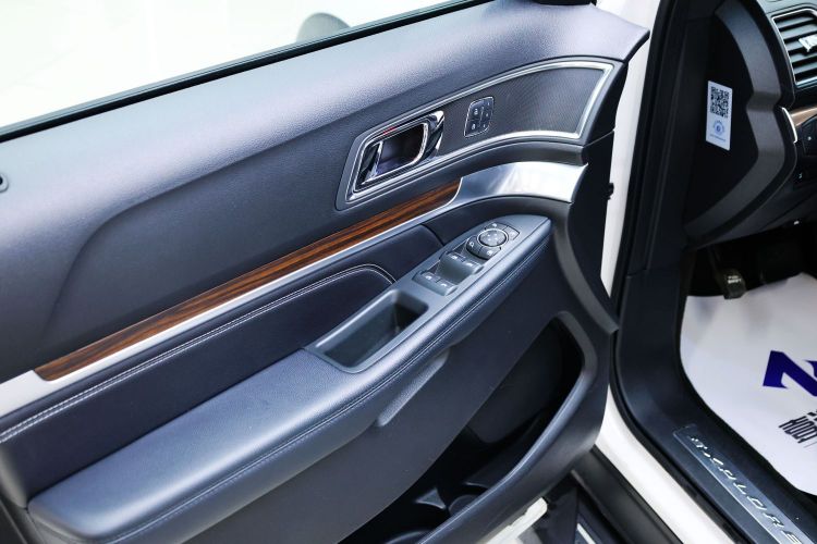 福特 探险者(进口) 2018款 2.3T 精英版中控内饰7002