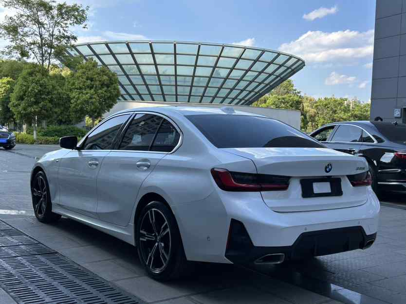 宝马3系 2023款 325i M运动套装(4)