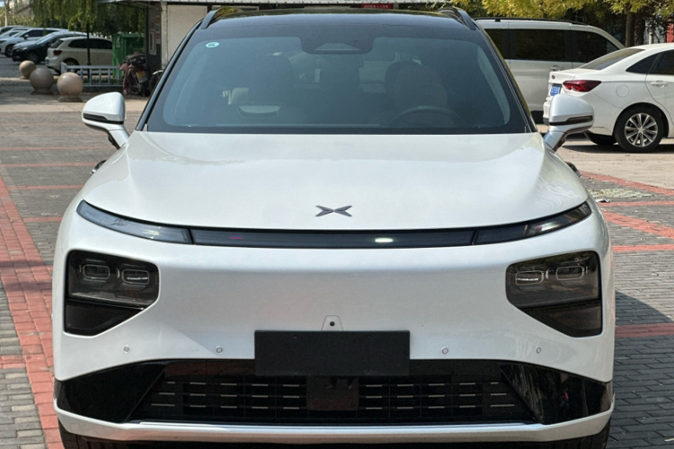 小鹏G9 2025款 625 长续航 Max车身外观6001