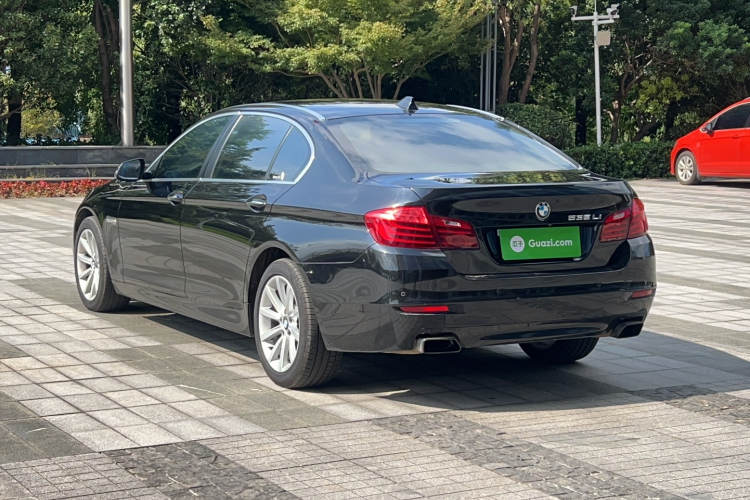 宝马5系 2014款 535Li 领先型车身外观6006