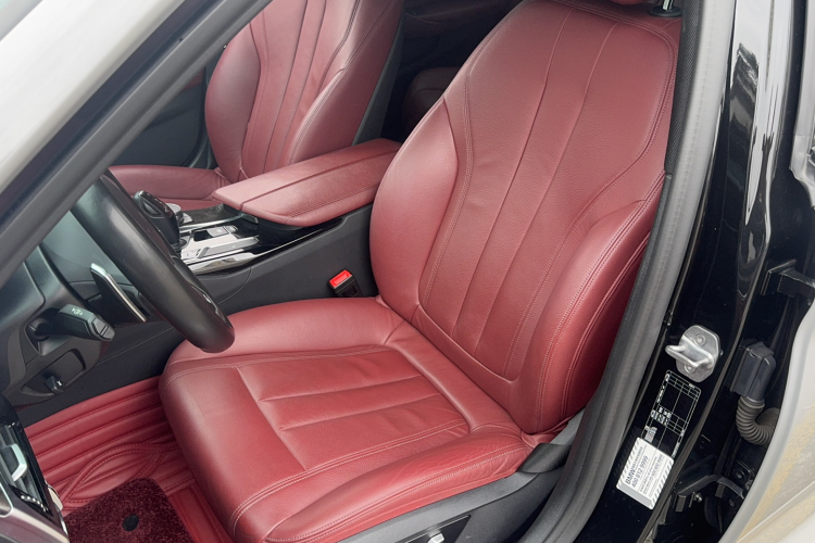 宝马5系 2020款 530Li 领先型 M运动套装局部细节19