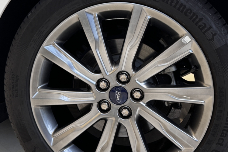 福特 金牛座 2019款 EcoBoost 245 尊享版车身外观6002