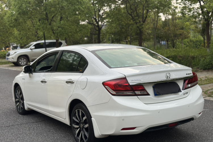 本田 思域 2014款 1.8L 自动豪华版车身外观6003