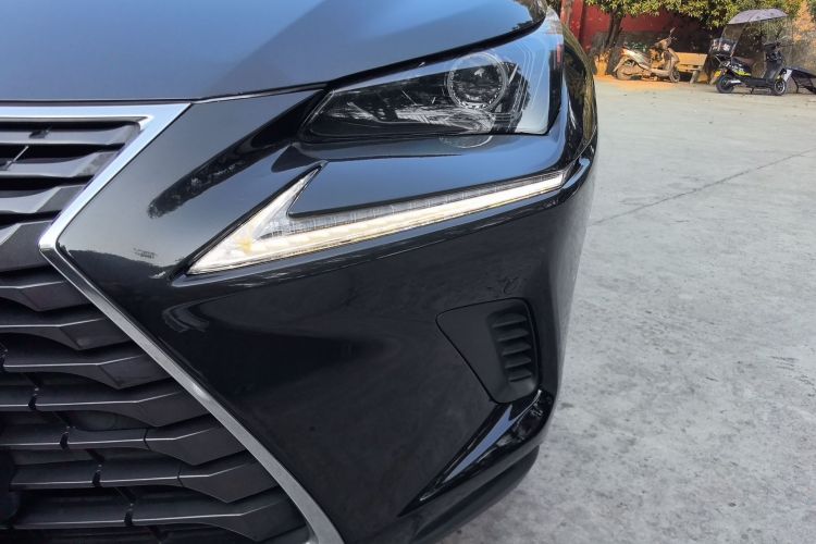 雷克萨斯NX 2018款 200 前驱 锋行版 国V车身外观6005