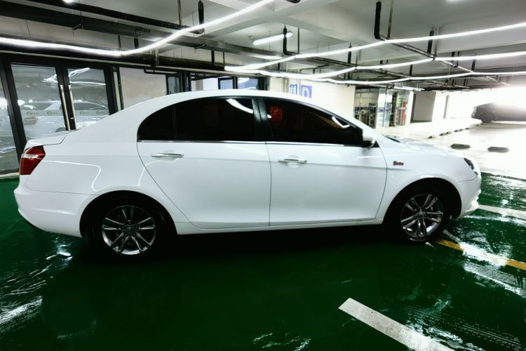 吉利汽车 帝豪 2017款 三厢百万款 1.5L CVT向上版车身外观6003