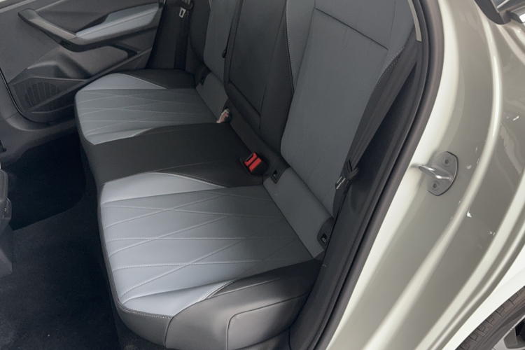 大众 朗逸 2024款 1.5L 自动五百万版中控内饰7001