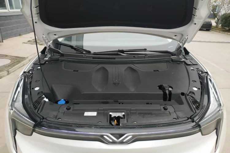 哪吒汽车 2022款 哪吒U-Ⅱ 610 三元锂局部细节24