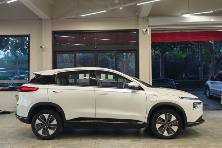 小鹏G3 2021款 G3i 460N车身外观6004