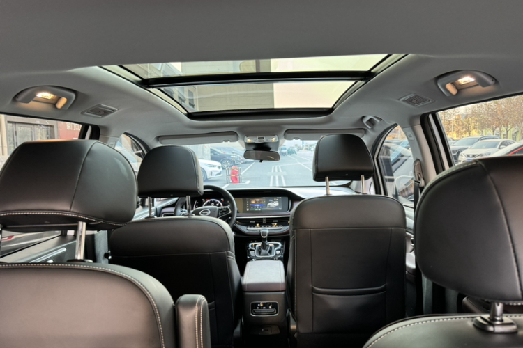 广汽传祺 传祺M6 2023款 PRO 270T DCT尊享版中控内饰7010