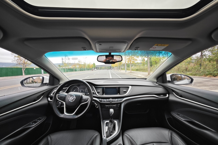 别克 英朗 2019款 18T 自动互联精英型 国VI中控内饰7005