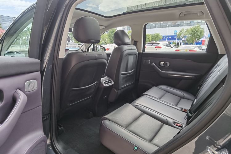 零跑汽车 零跑C10 2024款 530激光雷达版中控内饰7003