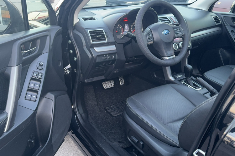 斯巴鲁 森林人 2015款 2.0i 特装纪念版中控内饰7002