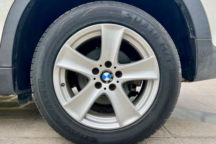 宝马X5(进口) 2013款 xDrive35i 领先型车身外观6008