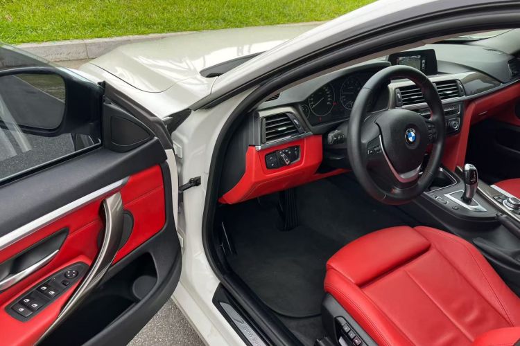 宝马4系 2014款 420i Gran Coupe 运动设计套装中控内饰7004