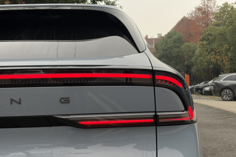 小鹏G7 2025款 702 超长续航 Max车身外观6004