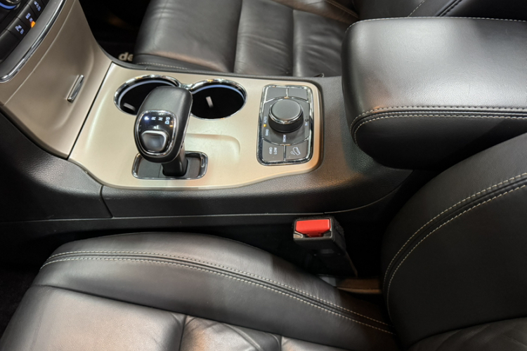 Jeep 大切诺基(进口) 2014款 3.0TD 柴油 舒享导航版局部细节18