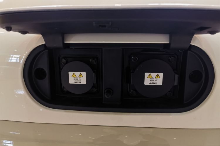 五菱汽车 宏光MINIEV 2024款 第三代 215km 青春版车身外观6007