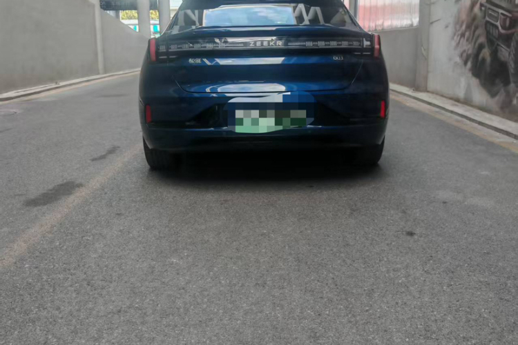 极氪001 2023款 ME版 100kWh车身外观6003