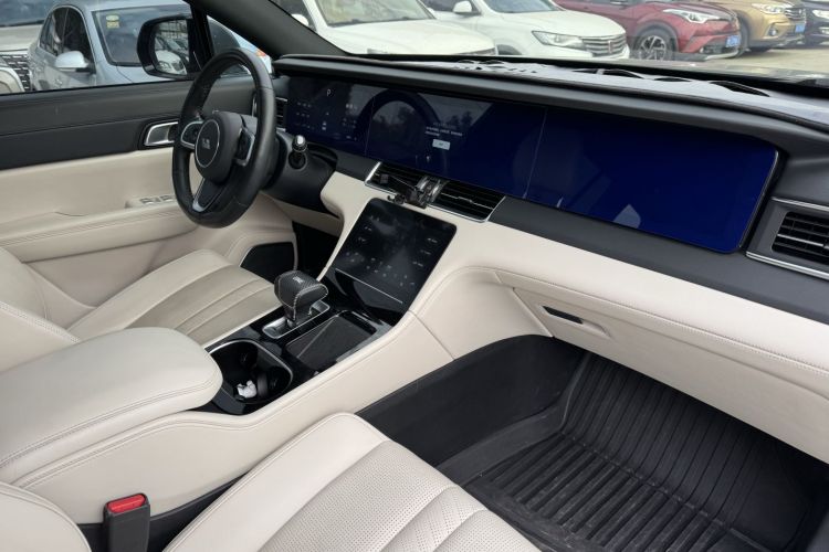 理想汽车 理想ONE 2020款 增程6座版局部细节9005