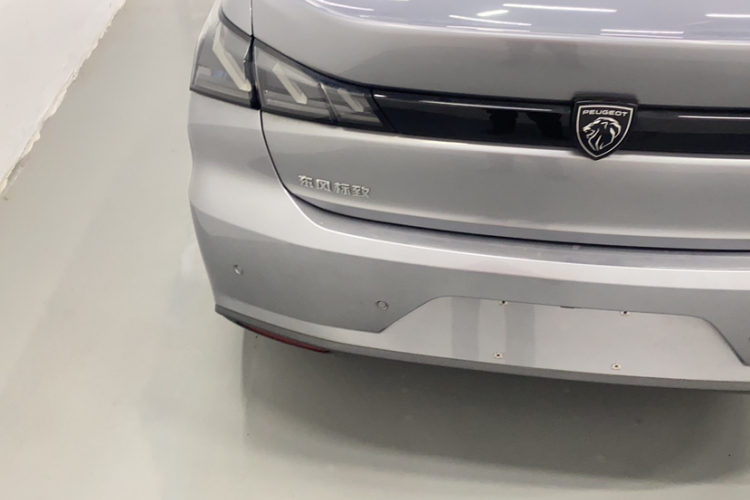 标致408 2022款 1.6T 追光版车身外观6004