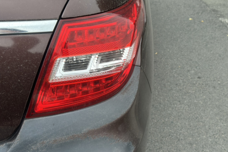 吉利汽车 远景 2016款 1.5L 自动幸福版车身外观6008