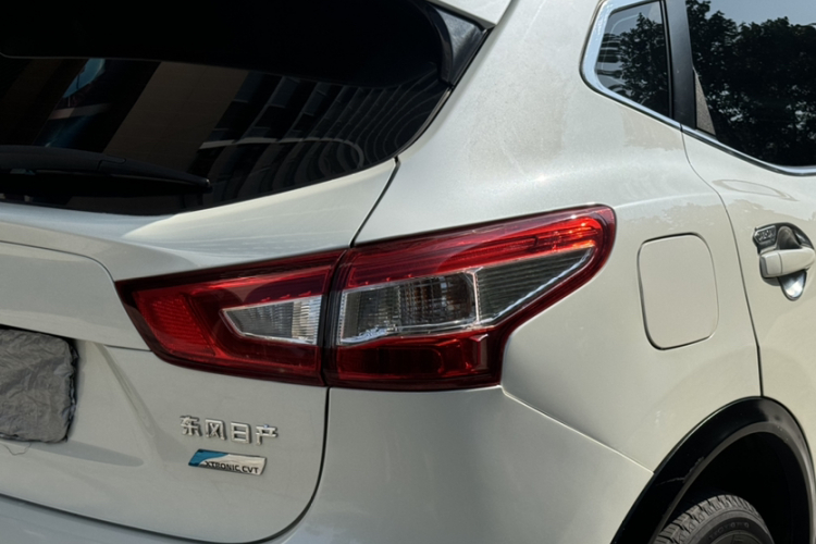 日产 逍客 2017款 2.0L CVT豪华版 国V车身外观6003