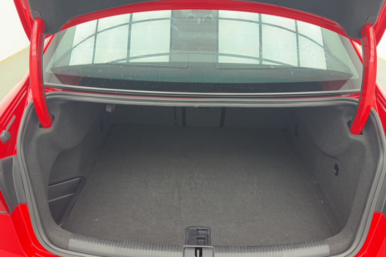 奥迪S3 2017款 S3  2.0T Limousine中控内饰7002