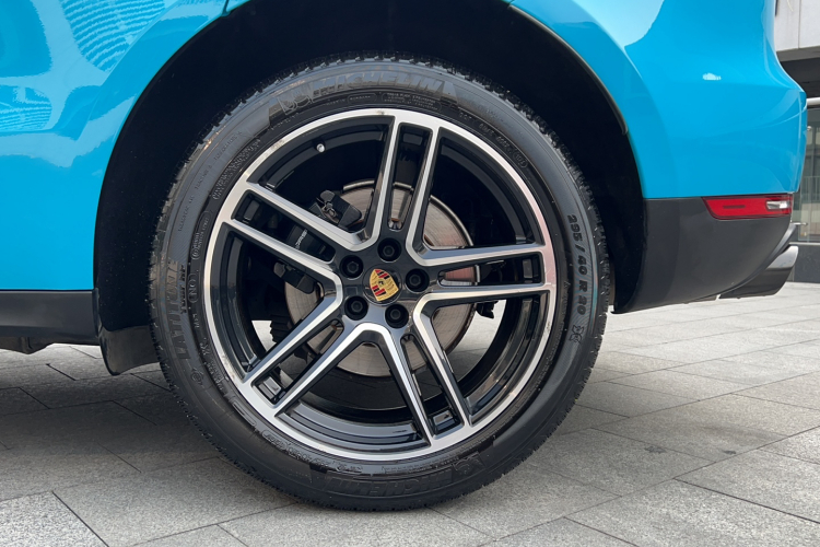 保时捷 2021款 Macan 2.0T车身外观6008