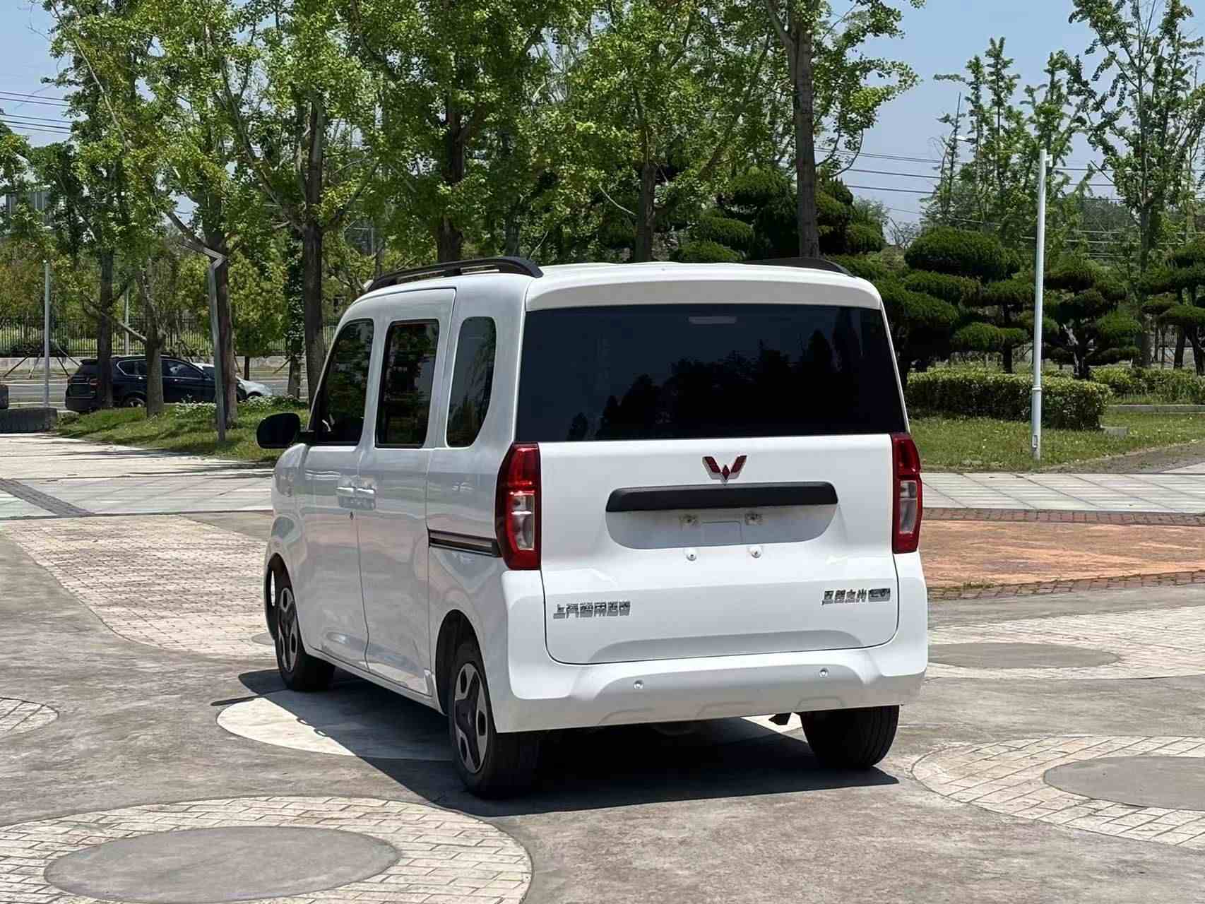 五菱汽车 五菱之光新能源 2025款 201km 舒适型(5)