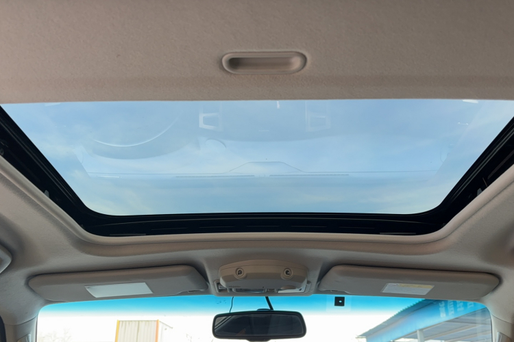 三菱 帕杰罗(进口) 2018款 3.0L 自动舒适版局部细节22