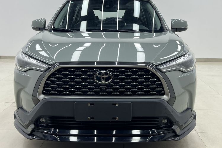 丰田 卡罗拉锐放 2022款 2.0L 旗舰版车身外观6004