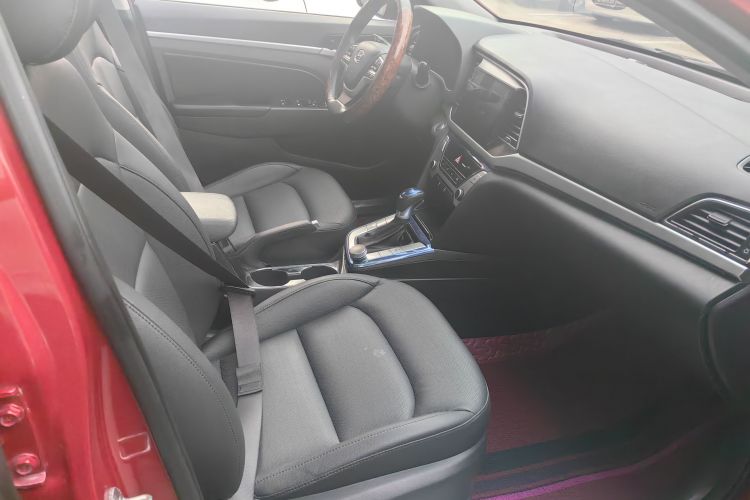 现代 领动 2016款 1.6L 自动智炫·豪华型中控内饰7003