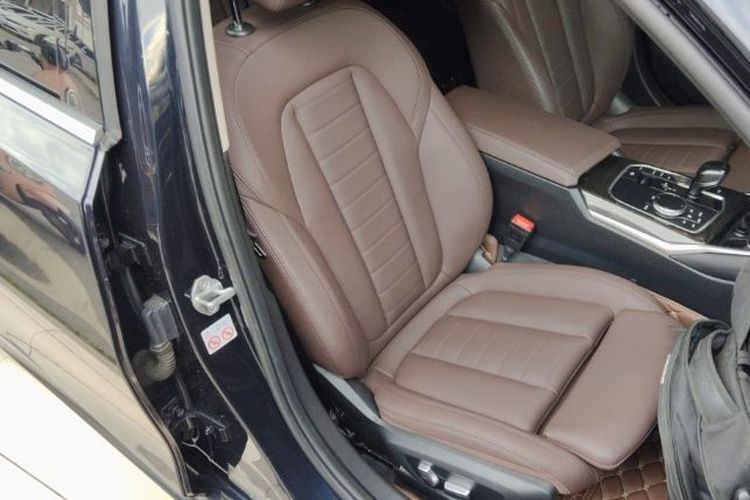 宝马3系 2020款 改款 325Li M运动套装中控内饰7004