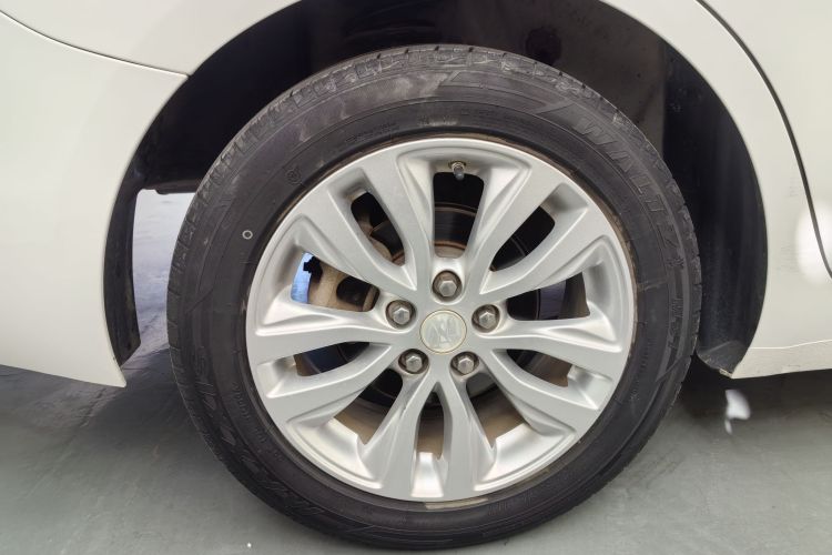 别克 英朗 2021款 典范 1.5L 自动精英型车身外观6006