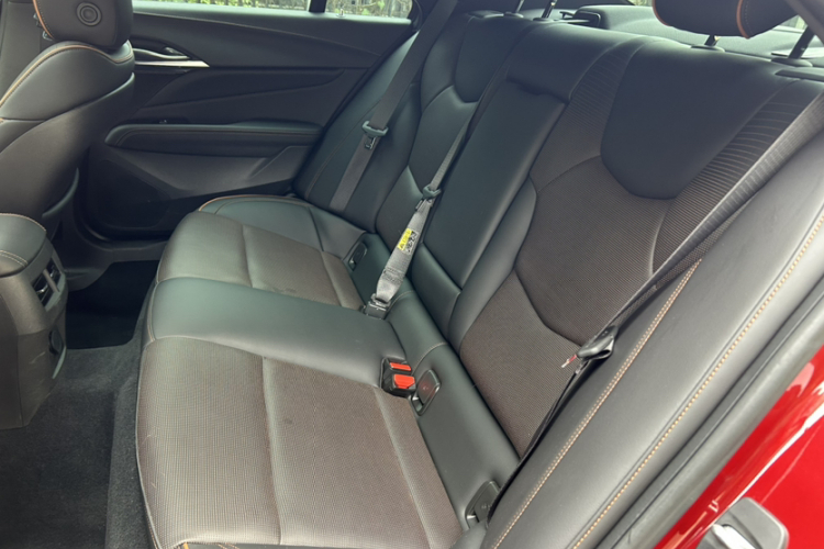 凯迪拉克CT4 2020款 28T 精英型中控内饰7009