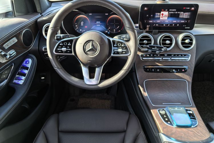奔驰GLC 2021款 GLC 260 L 4MATIC 豪华型中控内饰7003