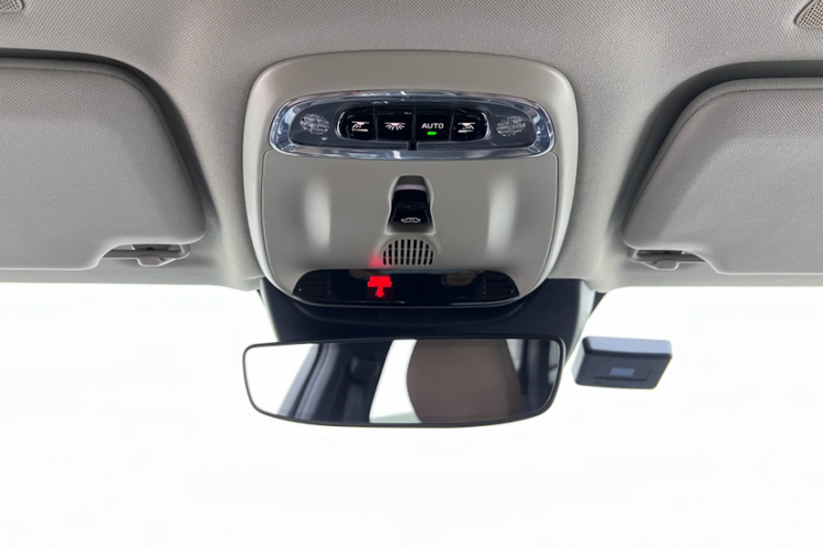 沃尔沃S90 2017款 T4 智远版中控内饰7008