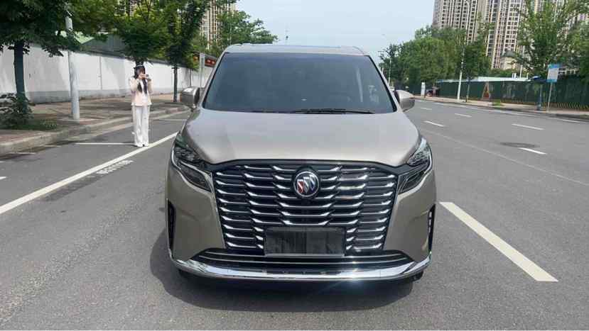 别克GL8 2023款 ES陆尊 舒适型(4)
