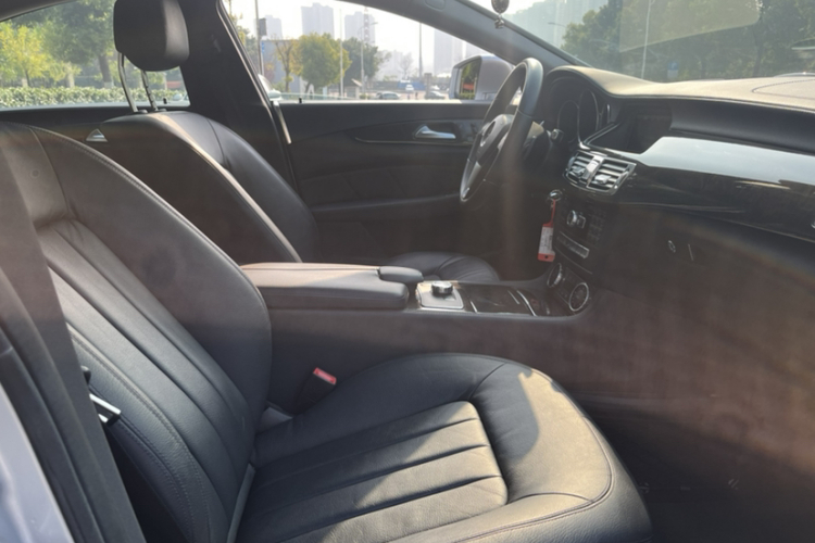 奔驰CLS 2012款 CLS 300 CGI中控内饰7007