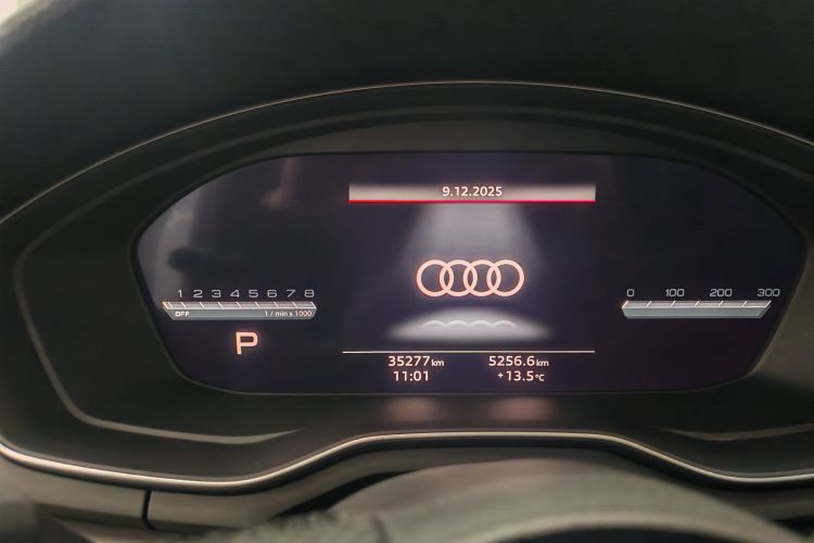 奥迪A4L 2024款 40 TFSI 豪华动感型中控内饰15