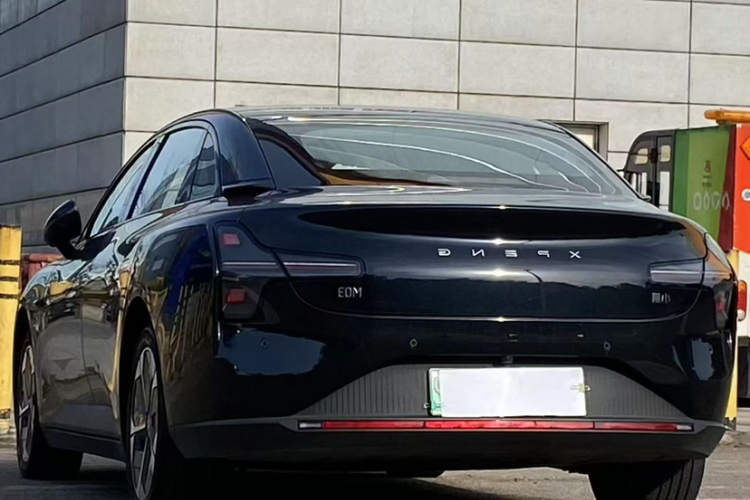 小鹏MONA M03 2025款 515 长续航 Plus车身外观6003