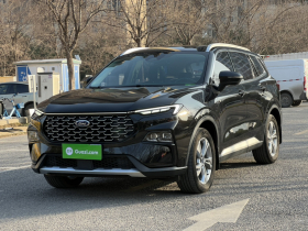 福特 领睿 2022款 EcoBoost 170 铂领型