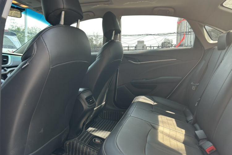 别克 英朗 2021款 改款 典范 1.5L 自动精英型中控内饰7009