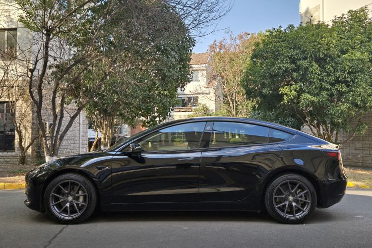 特斯拉 Model 3 2021款 标准续航后驱升级版局部细节9001