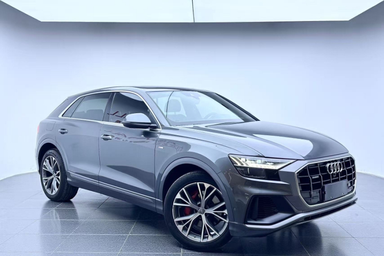 奥迪Q8 2019款 55 TFSI 臻选动感型车身外观6002