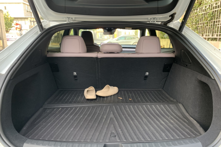 乐道L60 2024款 60kWh 后驱版局部细节9004